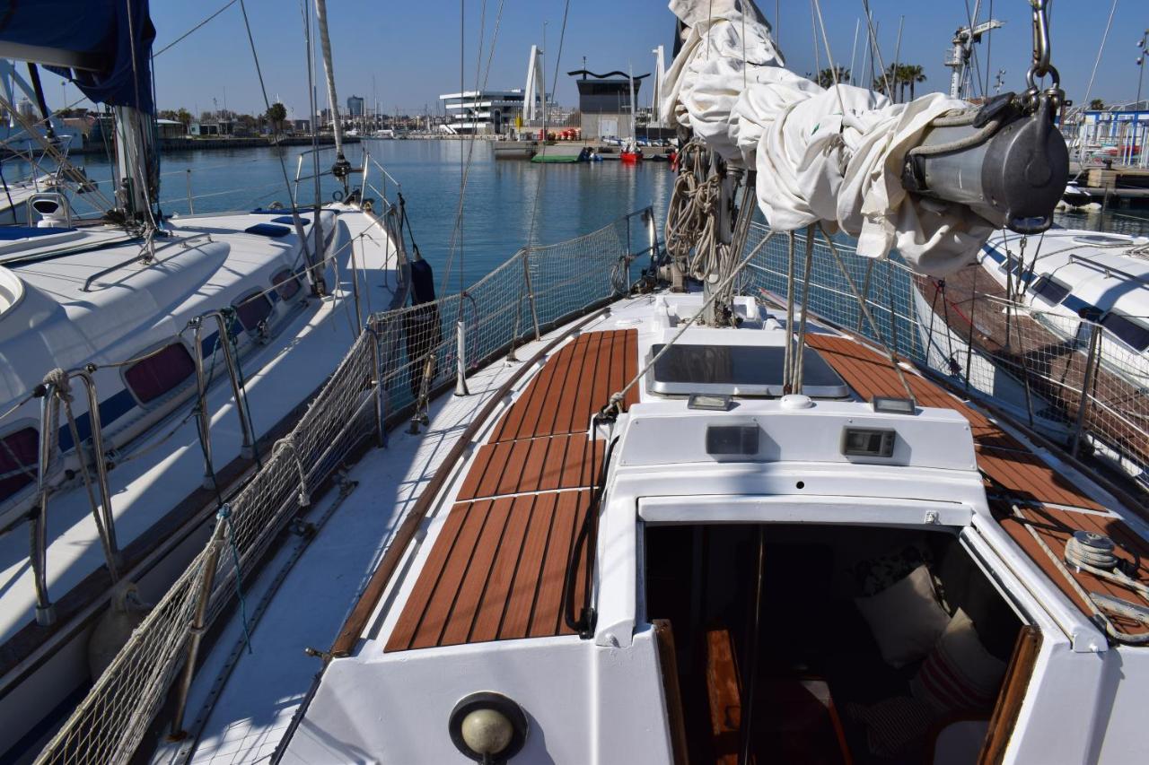 Hotel Velero En Puerto De Valencia - E&M Boats Exterior foto